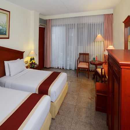 The Jayakarta Suites Bandung Restaurang bild