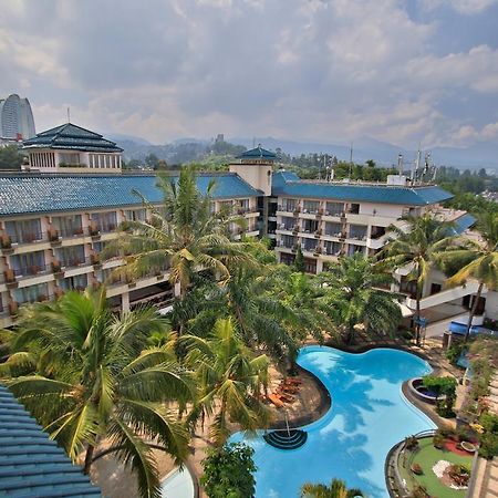 The Jayakarta Suites Bandung Exteriör bild