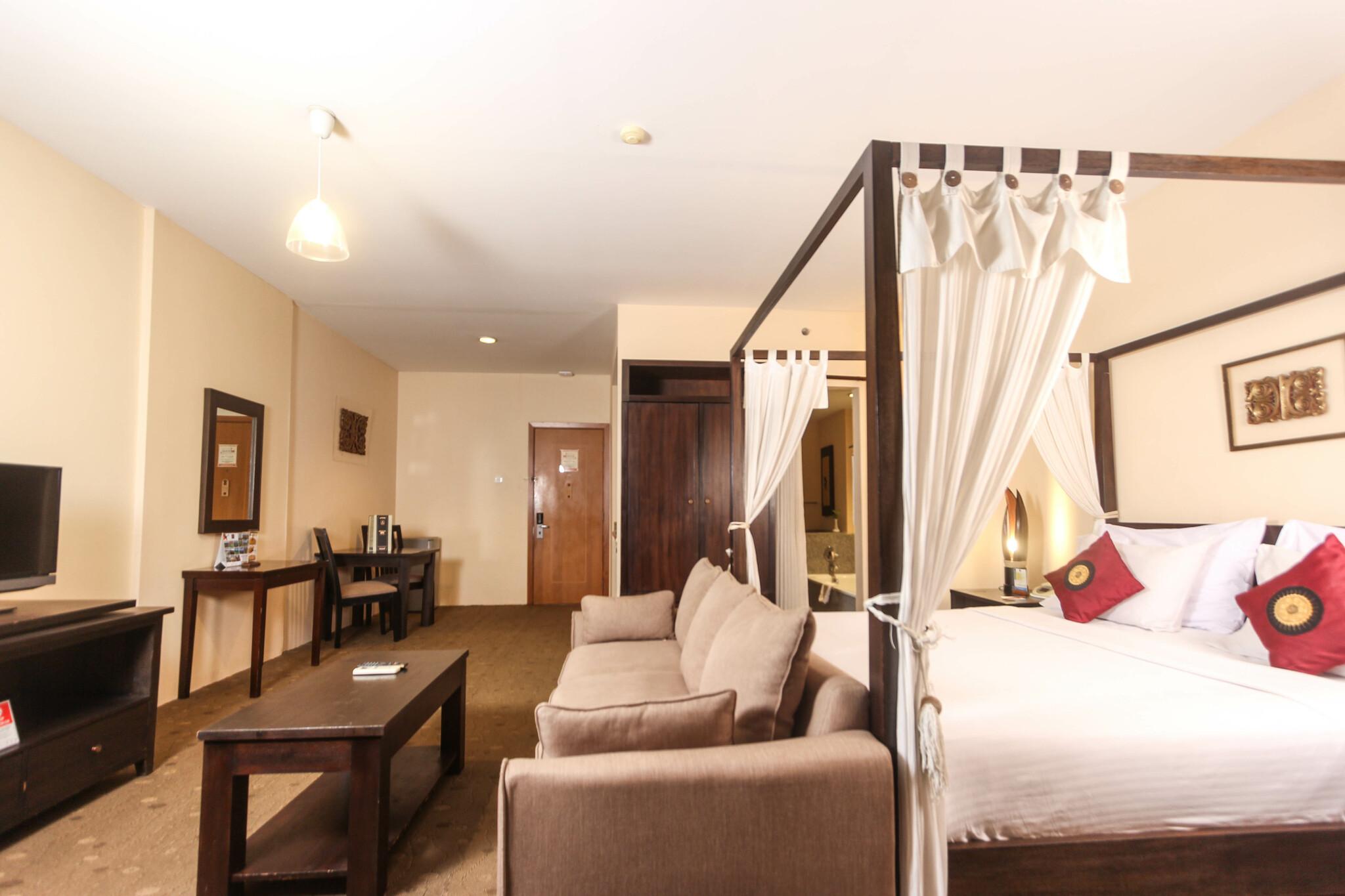 The Jayakarta Suites Bandung Exteriör bild