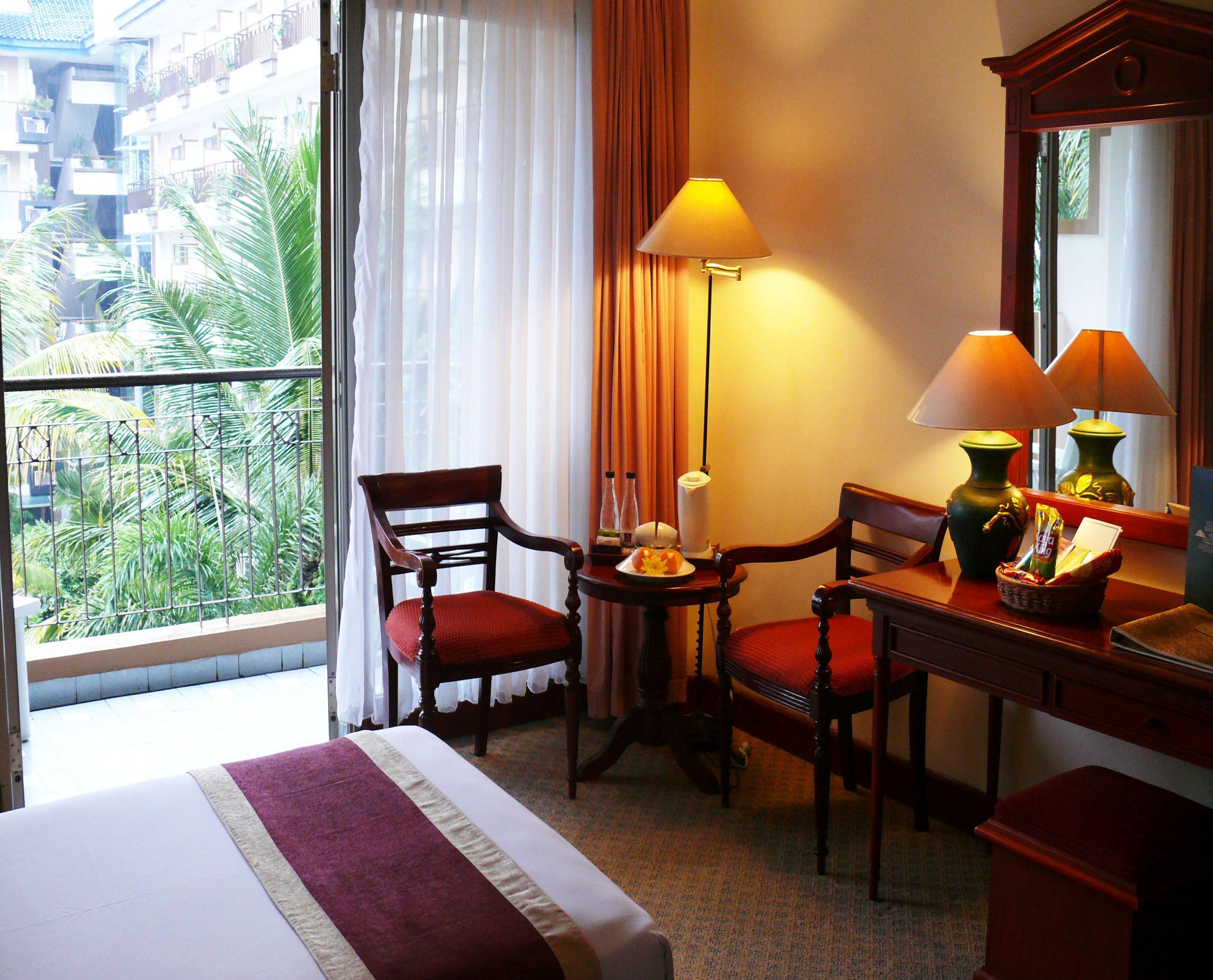 The Jayakarta Suites Bandung Exteriör bild