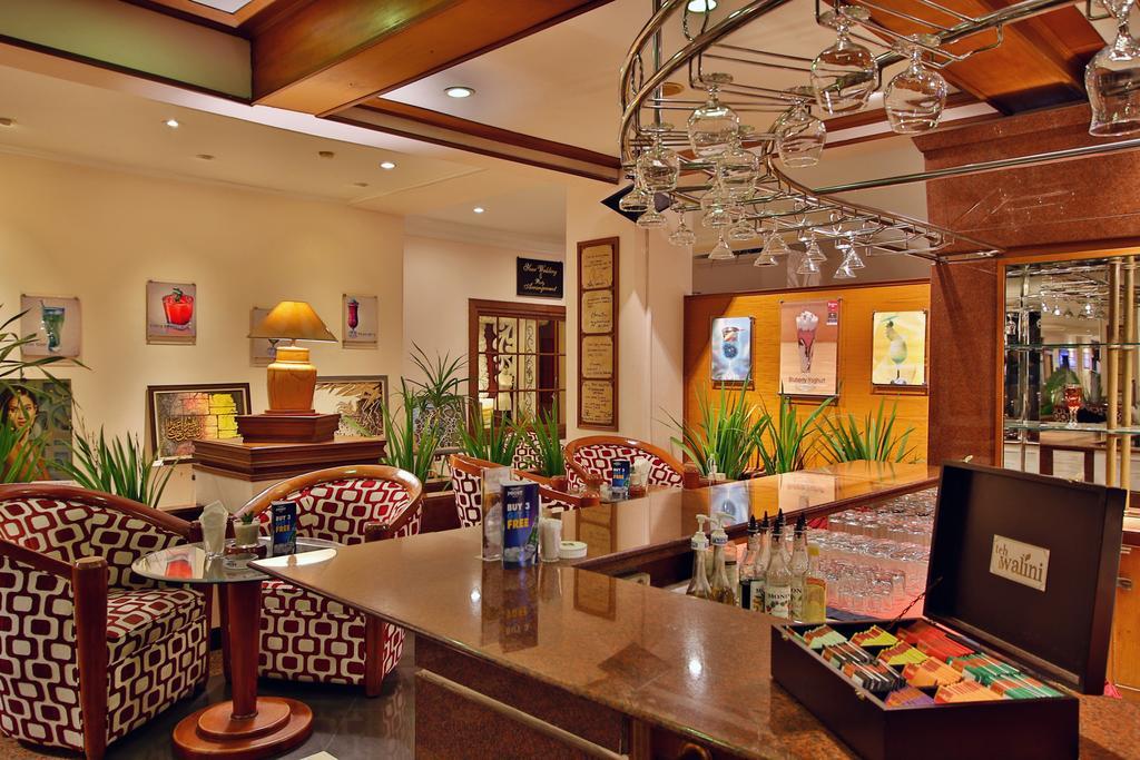 The Jayakarta Suites Bandung Exteriör bild