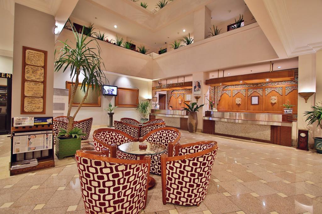 The Jayakarta Suites Bandung Exteriör bild