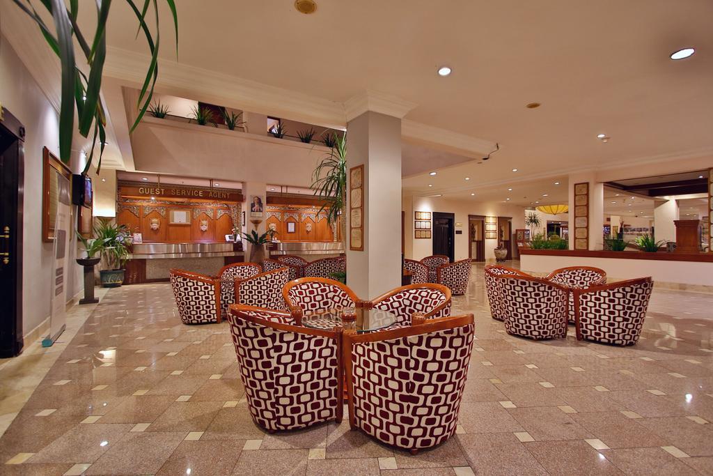 The Jayakarta Suites Bandung Exteriör bild